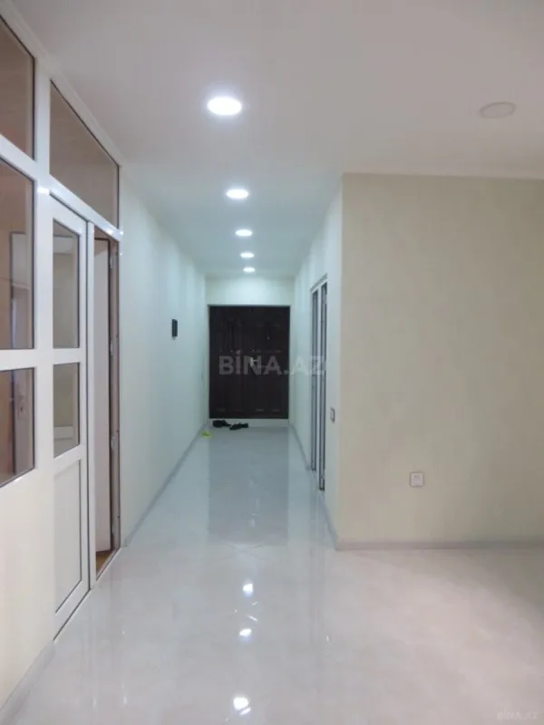 Kirayə verilir 4 otaqlı ofis 156 m²