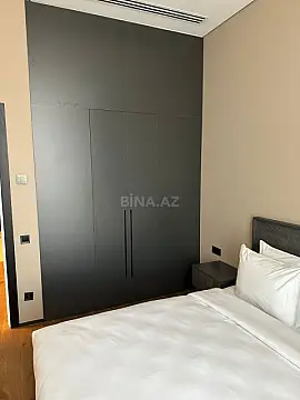 Satılır 2 otaqlı mənzil 80 m²