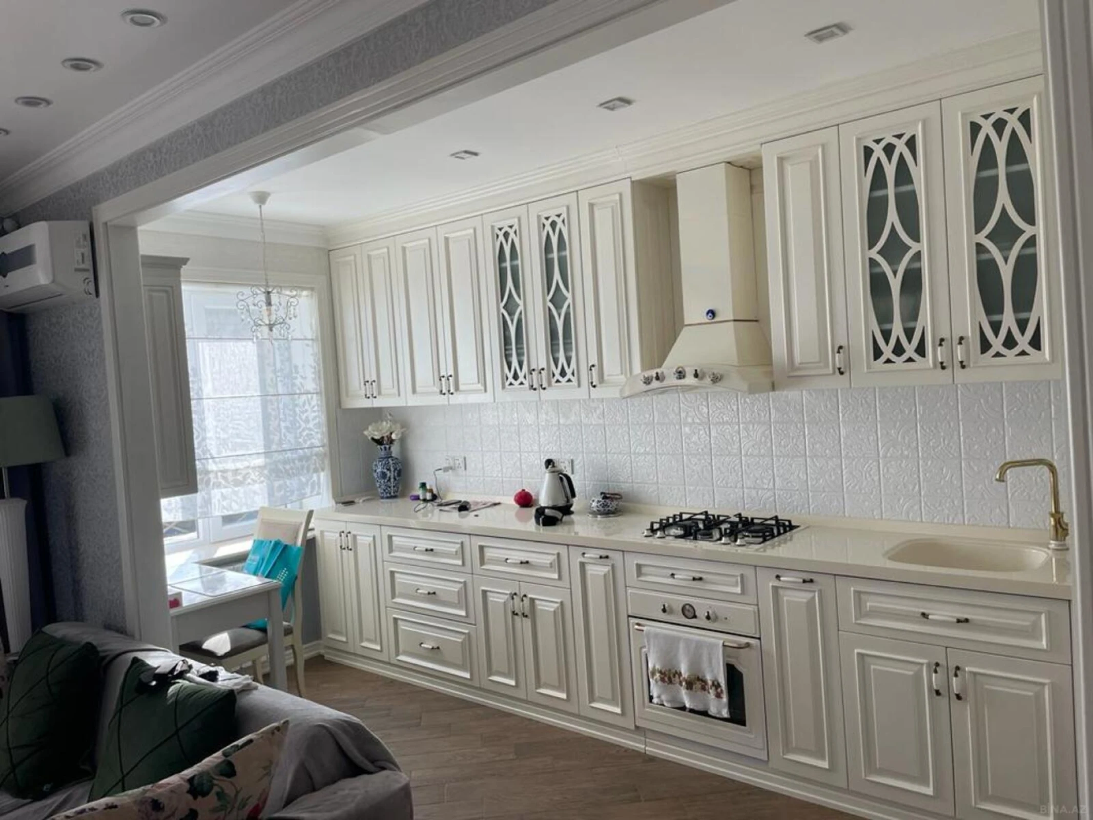 Kirayə verilir 3 otaqlı mənzil 75 m²