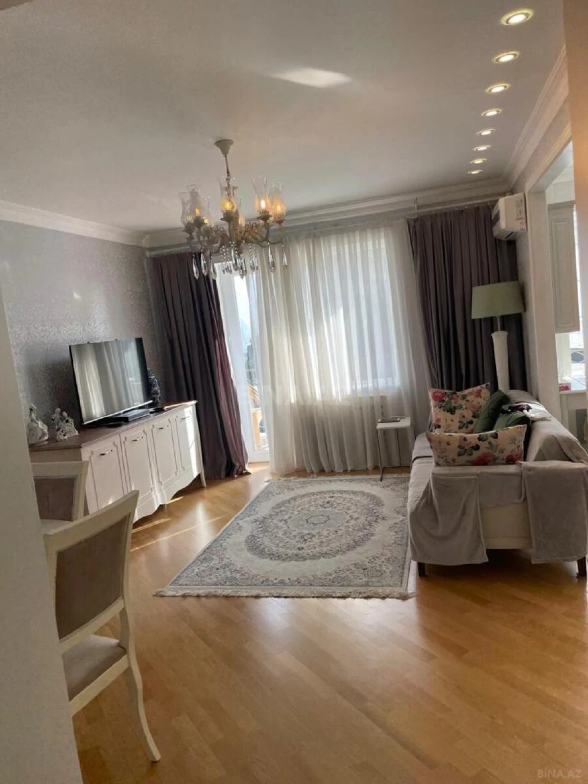 Kirayə verilir 3 otaqlı mənzil 75 m²