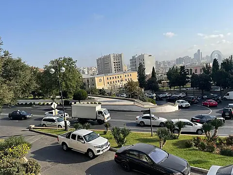 Kirayə verilir 3 otaqlı mənzil 75 m²