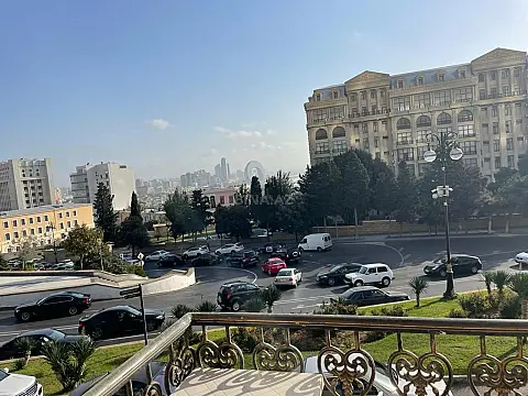 Kirayə verilir 3 otaqlı mənzil 75 m²