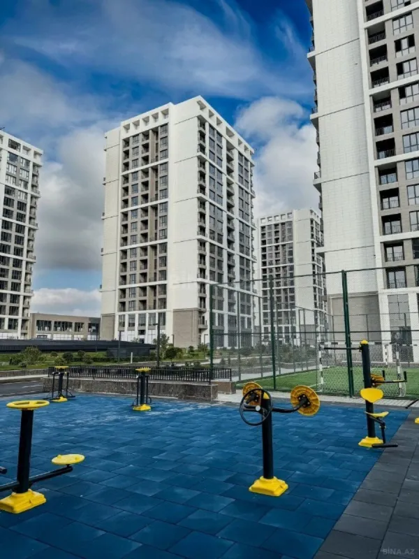 Satılır 2 otaqlı mənzil 118 m²