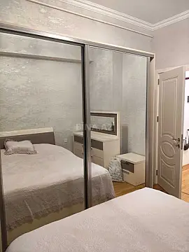 Satılır 2 otaqlı mənzil 51 m²
