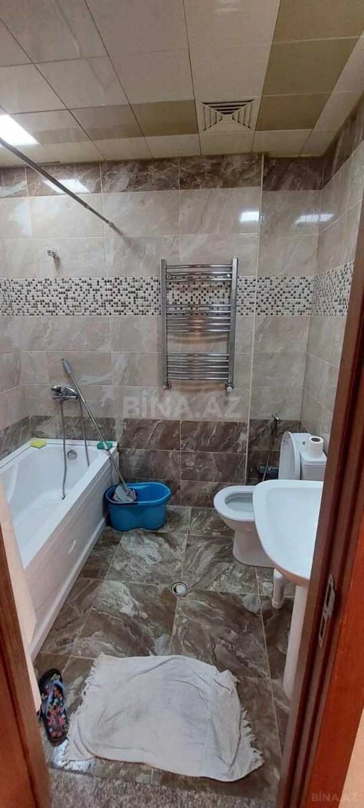 Kirayə verilir 2 otaqlı mənzil 80 m²