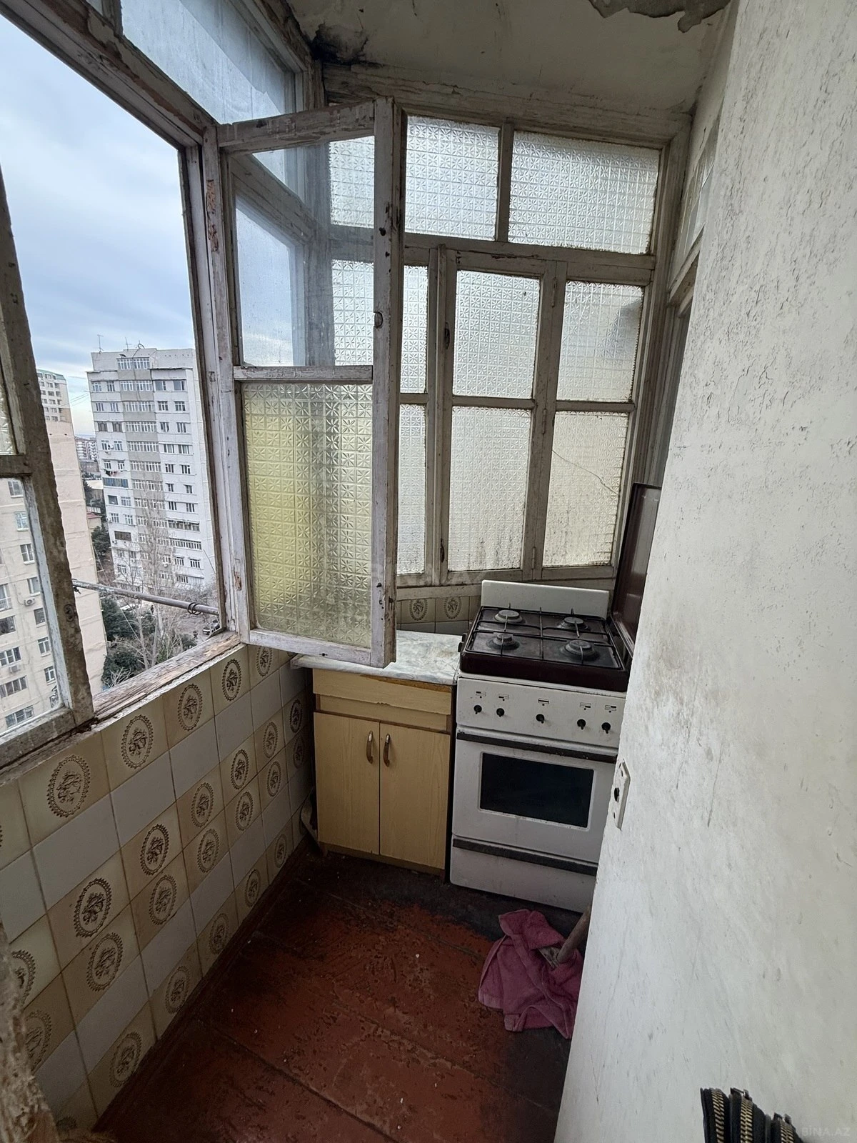 Kirayə verilir 2 otaqlı mənzil 60 m²