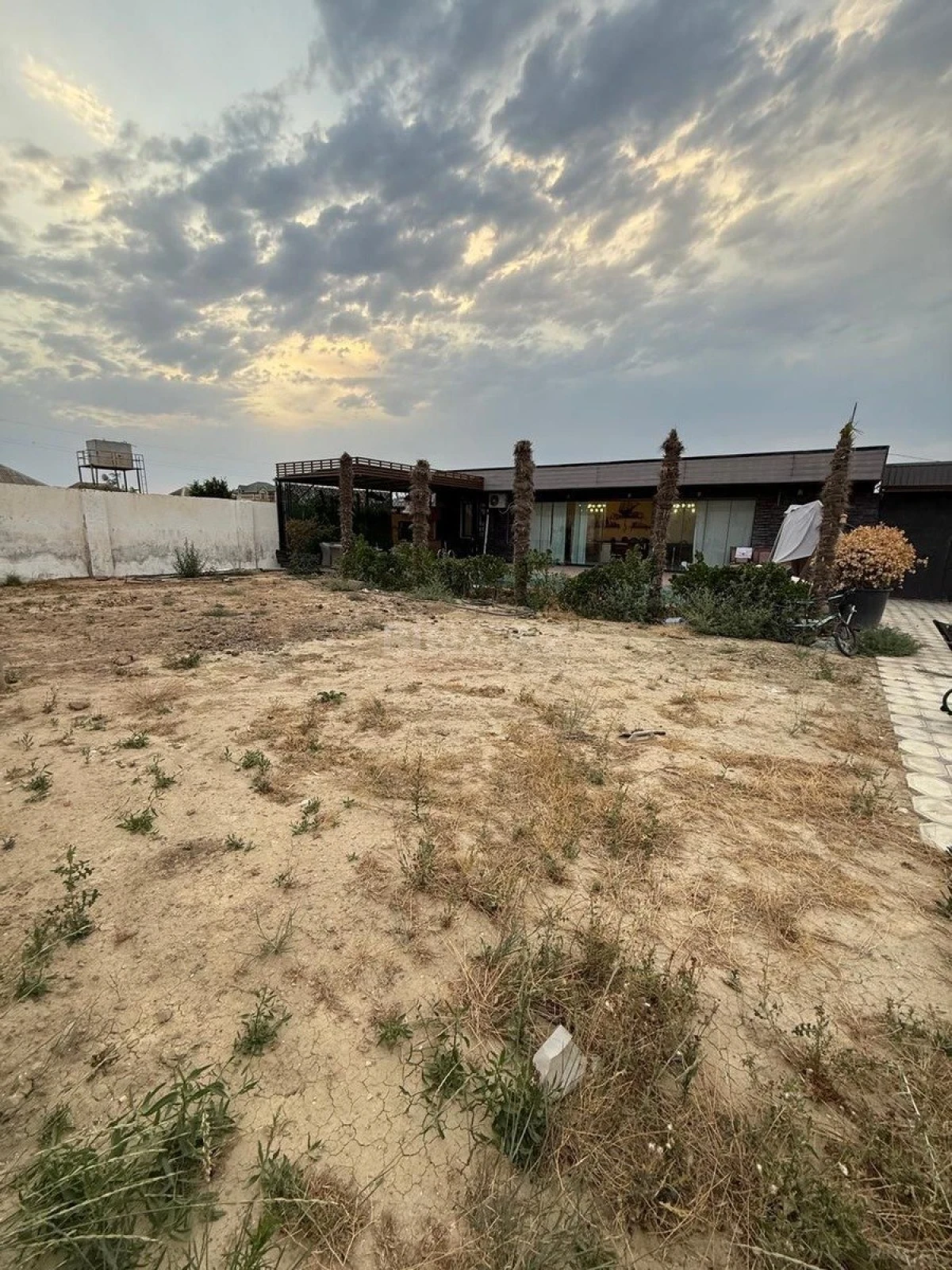 Satılır 2 otaqlı həyət evi 70 m²