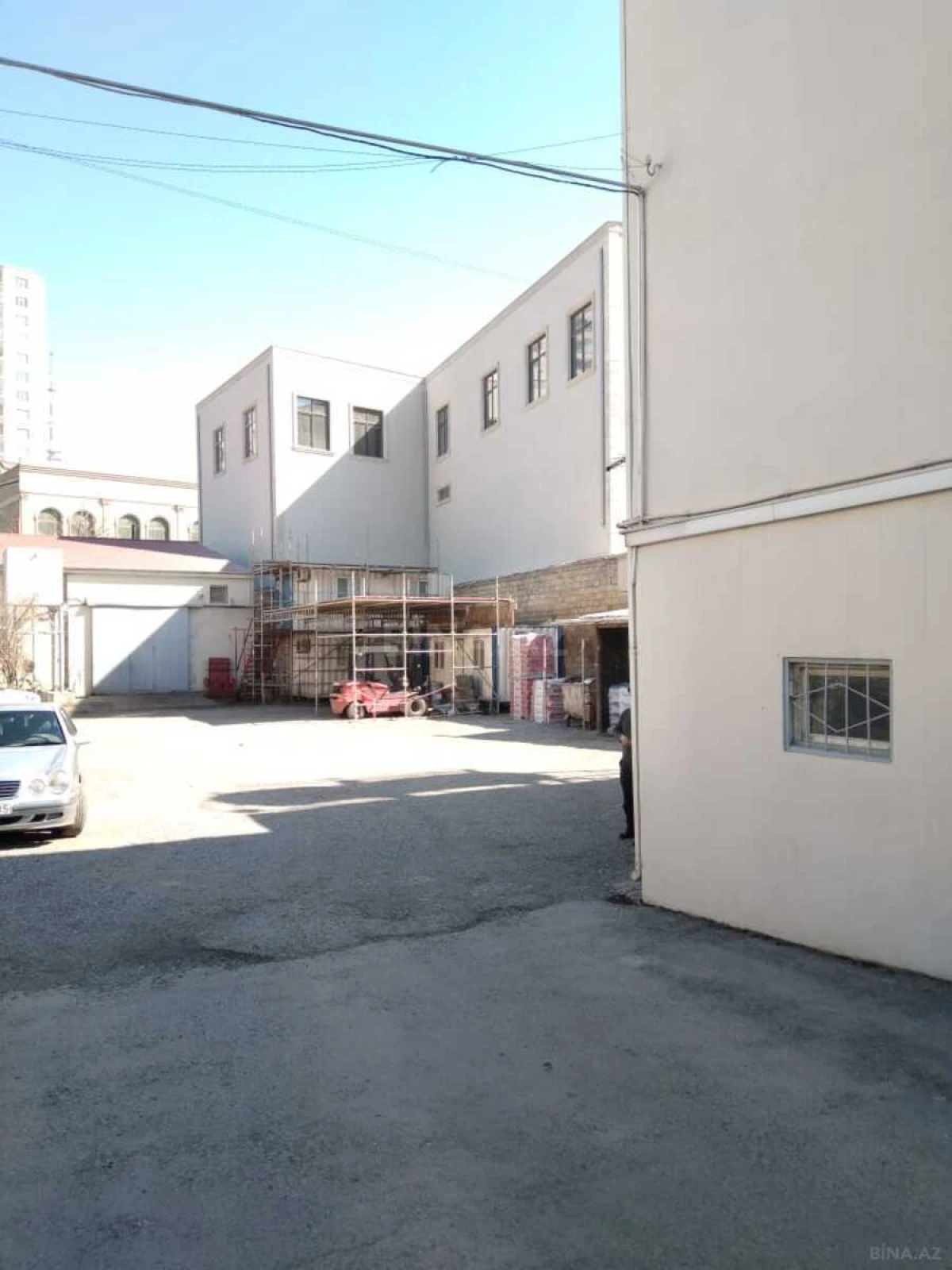 Kirayə verilir obyekt 600 m²