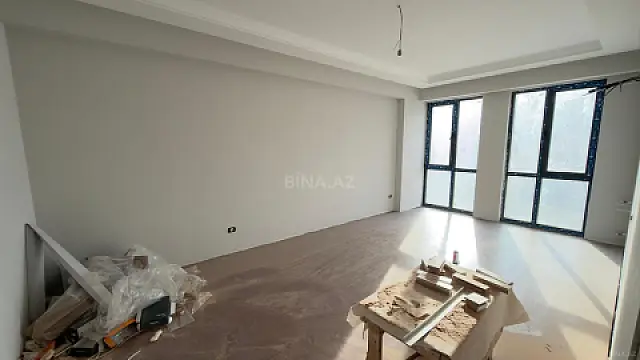Satılır 3 otaqlı mənzil 96 m²