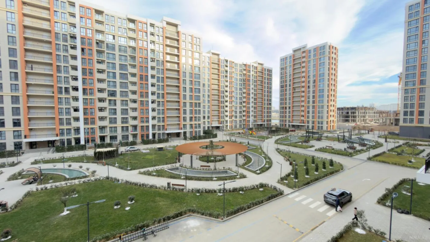 Satılır 3 otaqlı mənzil 96 m²