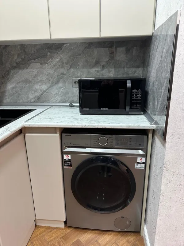 Satılır 2 otaqlı mənzil 70 m²