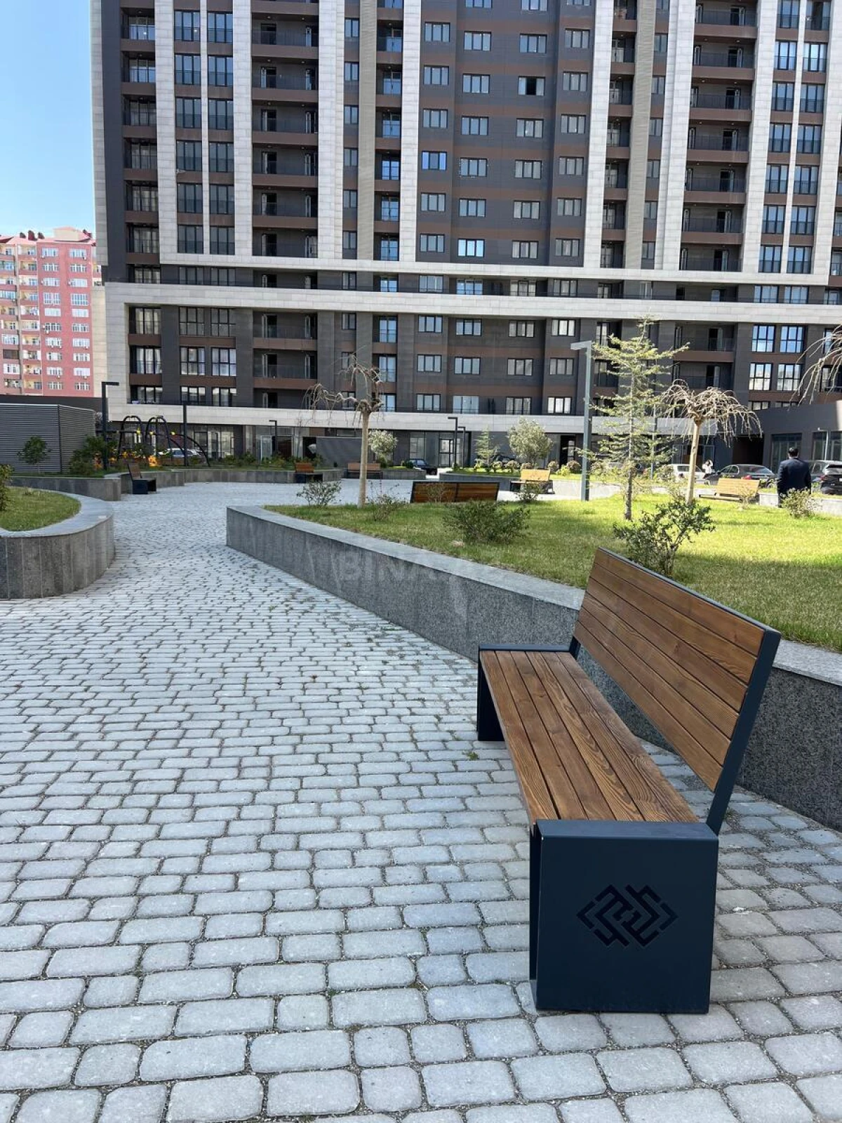Satılır 2 otaqlı mənzil 70 m²