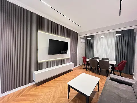 Satılır 2 otaqlı mənzil 70 m²