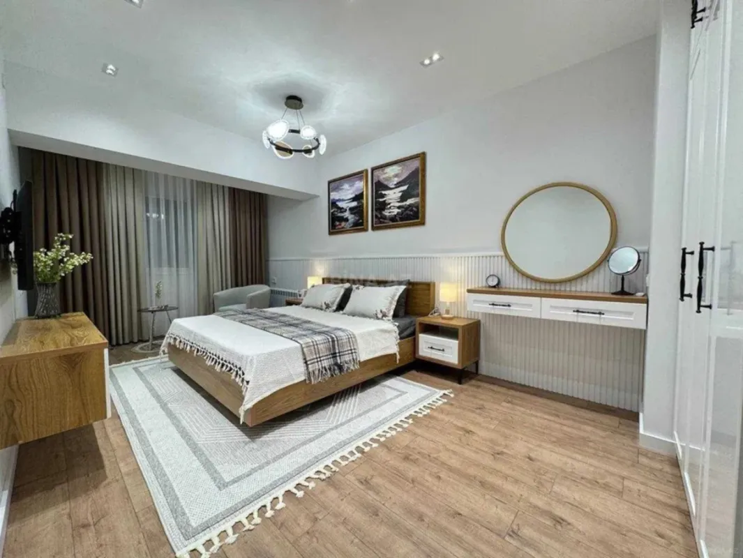 Satılır 2 otaqlı mənzil 70 m²