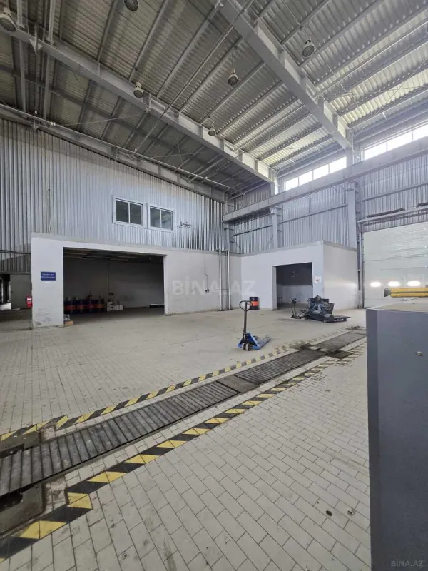 Kirayə verilir obyekt 2000 m²