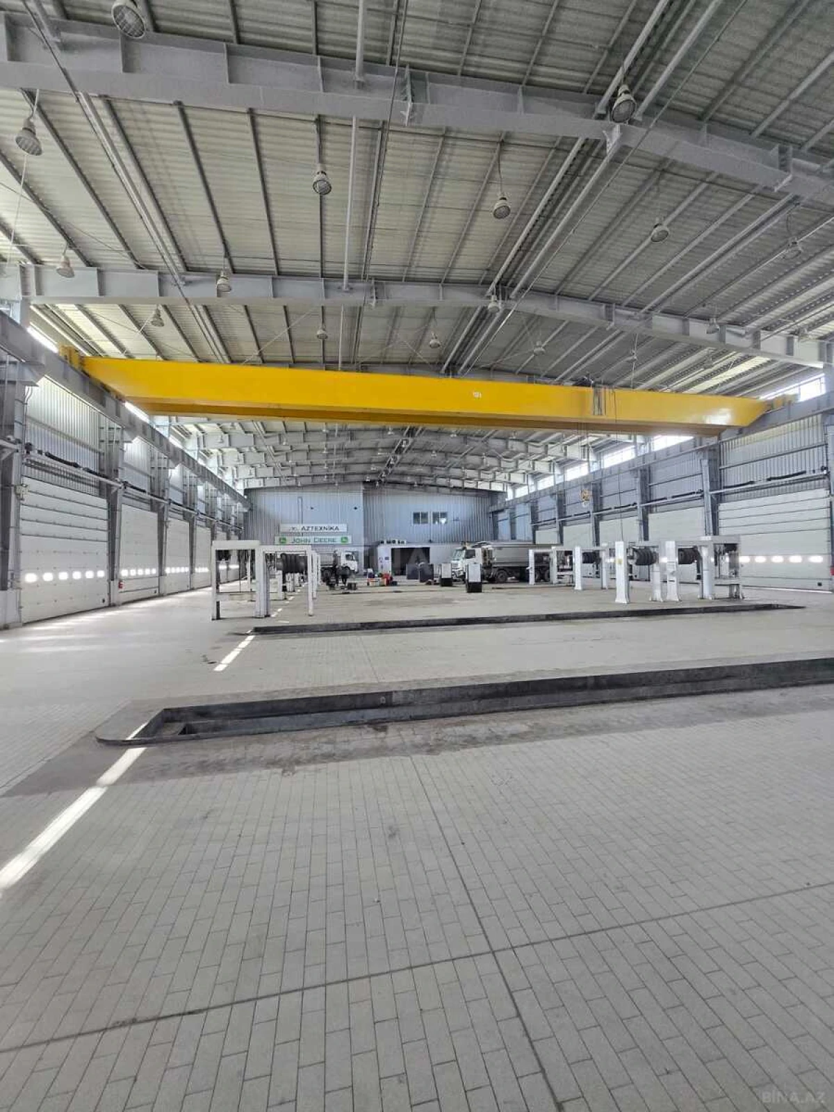 Kirayə verilir obyekt 2000 m²