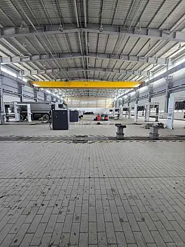 Kirayə verilir obyekt 2000 m²