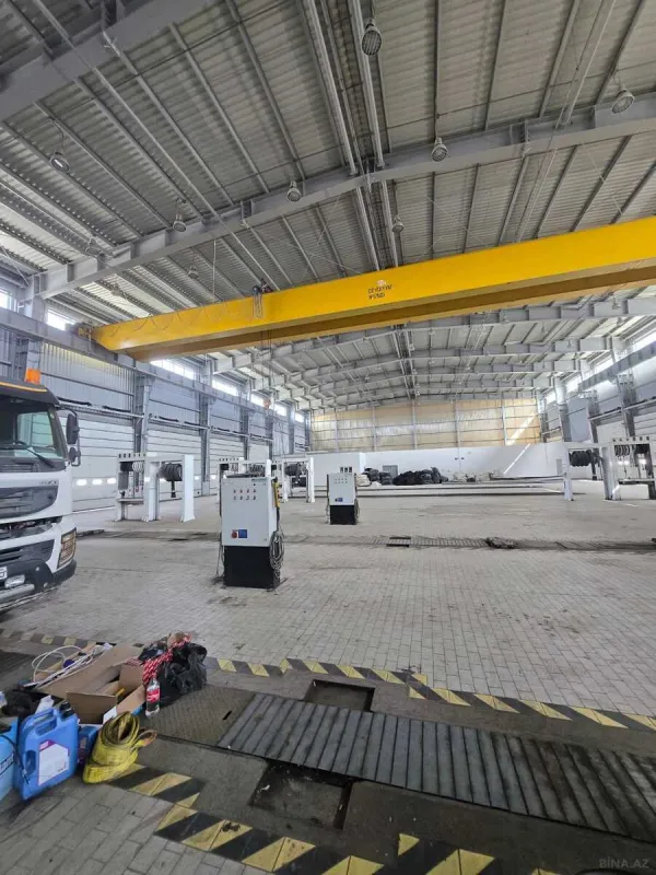 Kirayə verilir obyekt 2000 m²