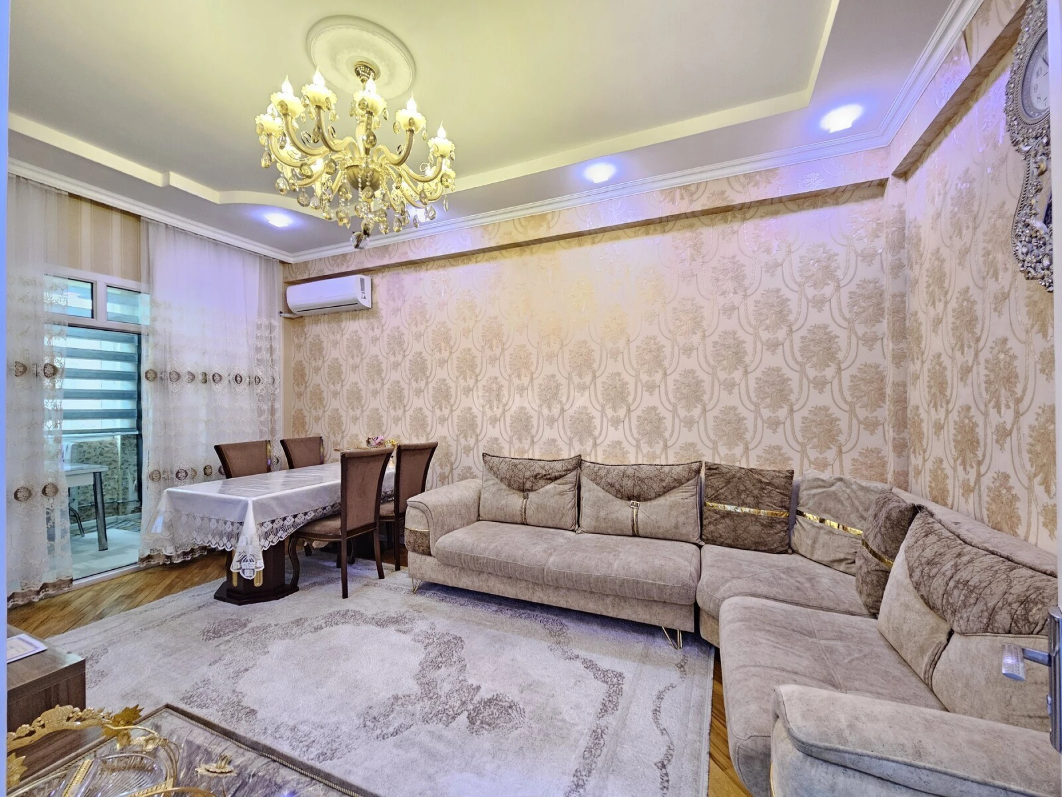 Satılır 2 otaqlı mənzil 53 m²