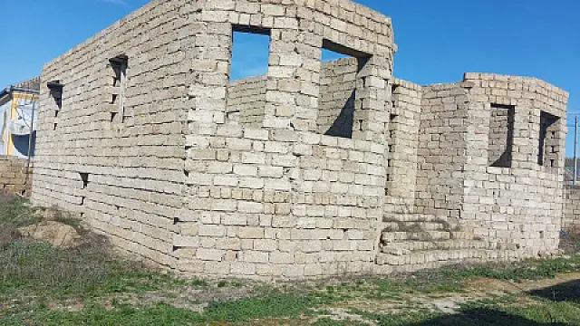 Satılır 4 otaqlı həyət evi 150 m²