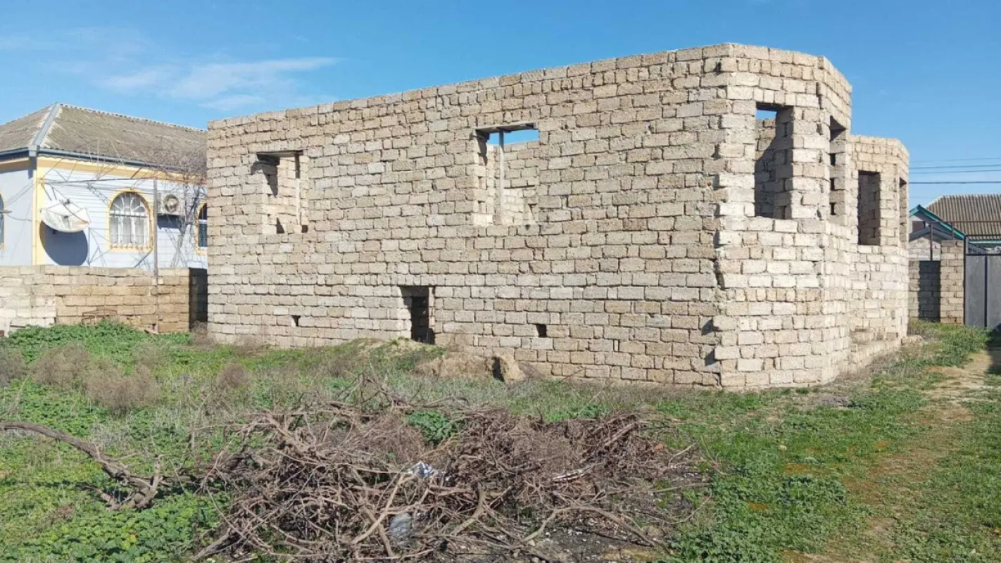 Satılır 4 otaqlı həyət evi 150 m²