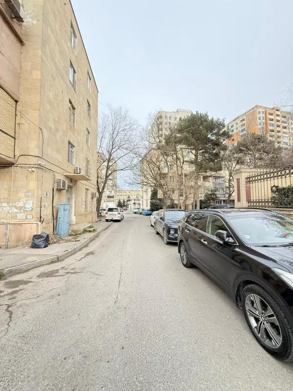 Satılır 3 otaqlı mənzil 75 m²