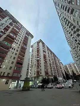 Satılır 2 otaqlı mənzil 62 m² — Bakı, Həzi Aslanov qəs. 2 otaq 62.00 m²