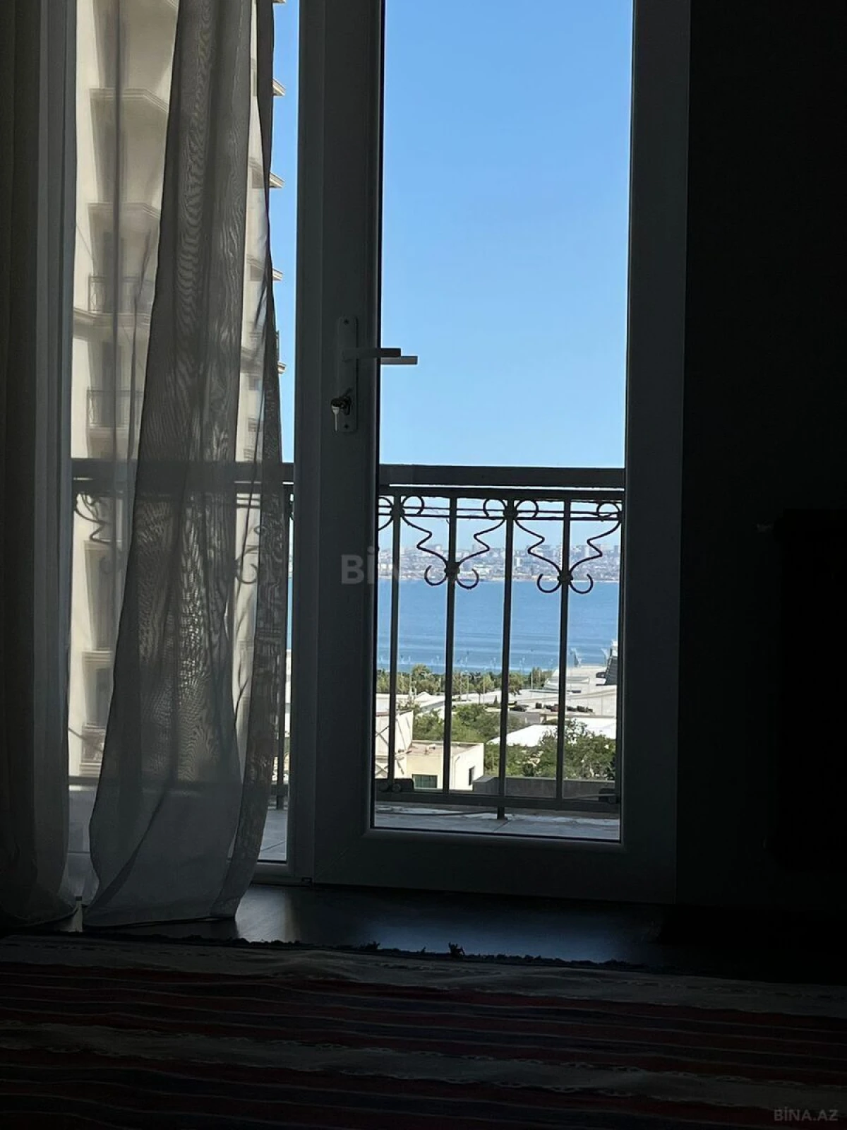 Satılır 1 otaqlı mənzil 32 m²