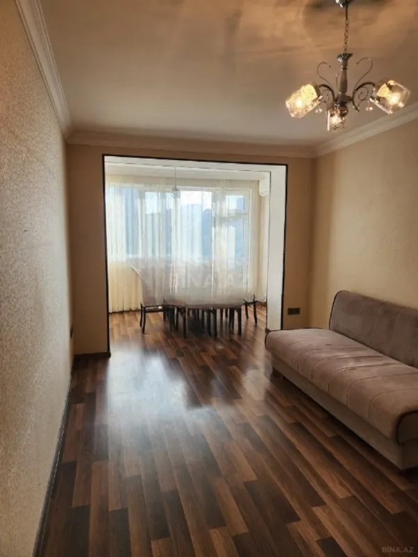 Kirayə verilir 2 otaqlı mənzil 55 m²