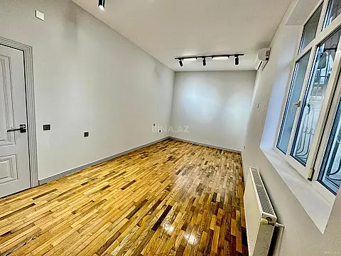 Kirayə verilir 4 otaqlı ofis 120 m²