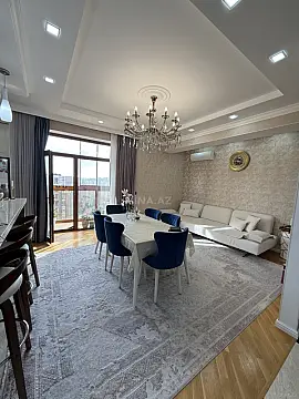 Satılır 2 otaqlı mənzil 92.9 m²