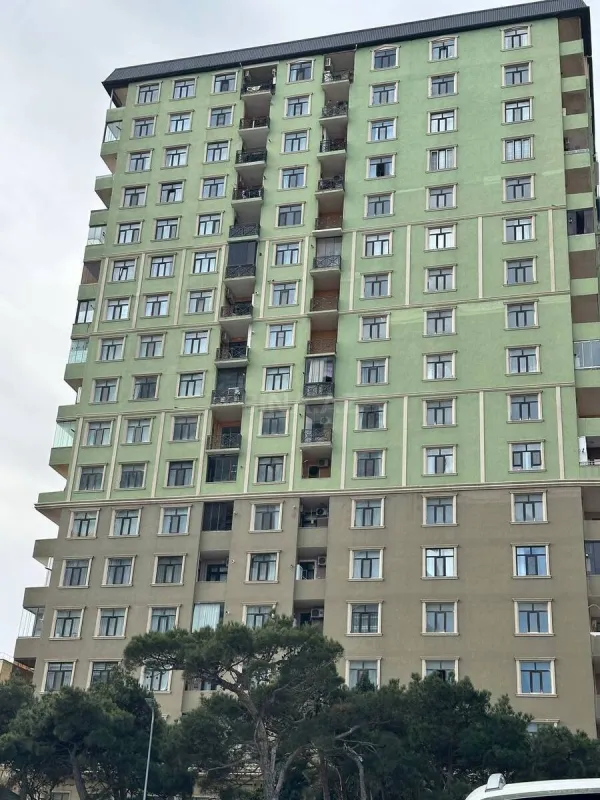 Satılır 3 otaqlı mənzil 100 m²