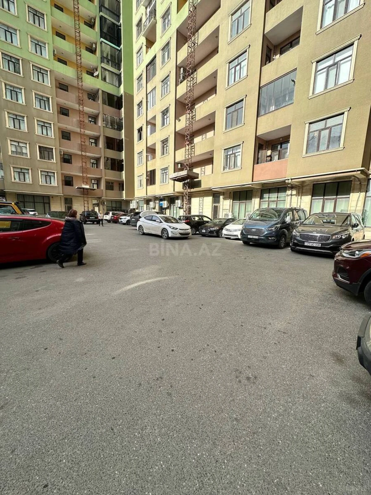 Satılır 3 otaqlı mənzil 100 m²