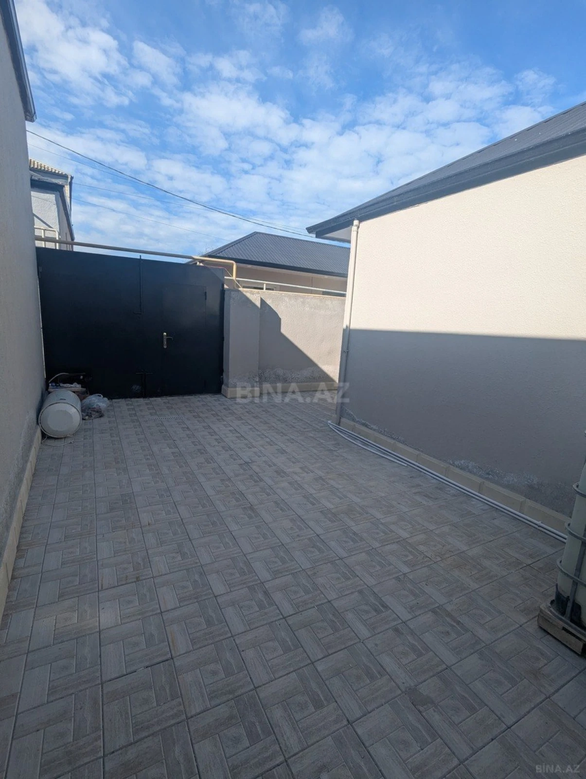 Satılır 3 otaqlı həyət evi 75 m²