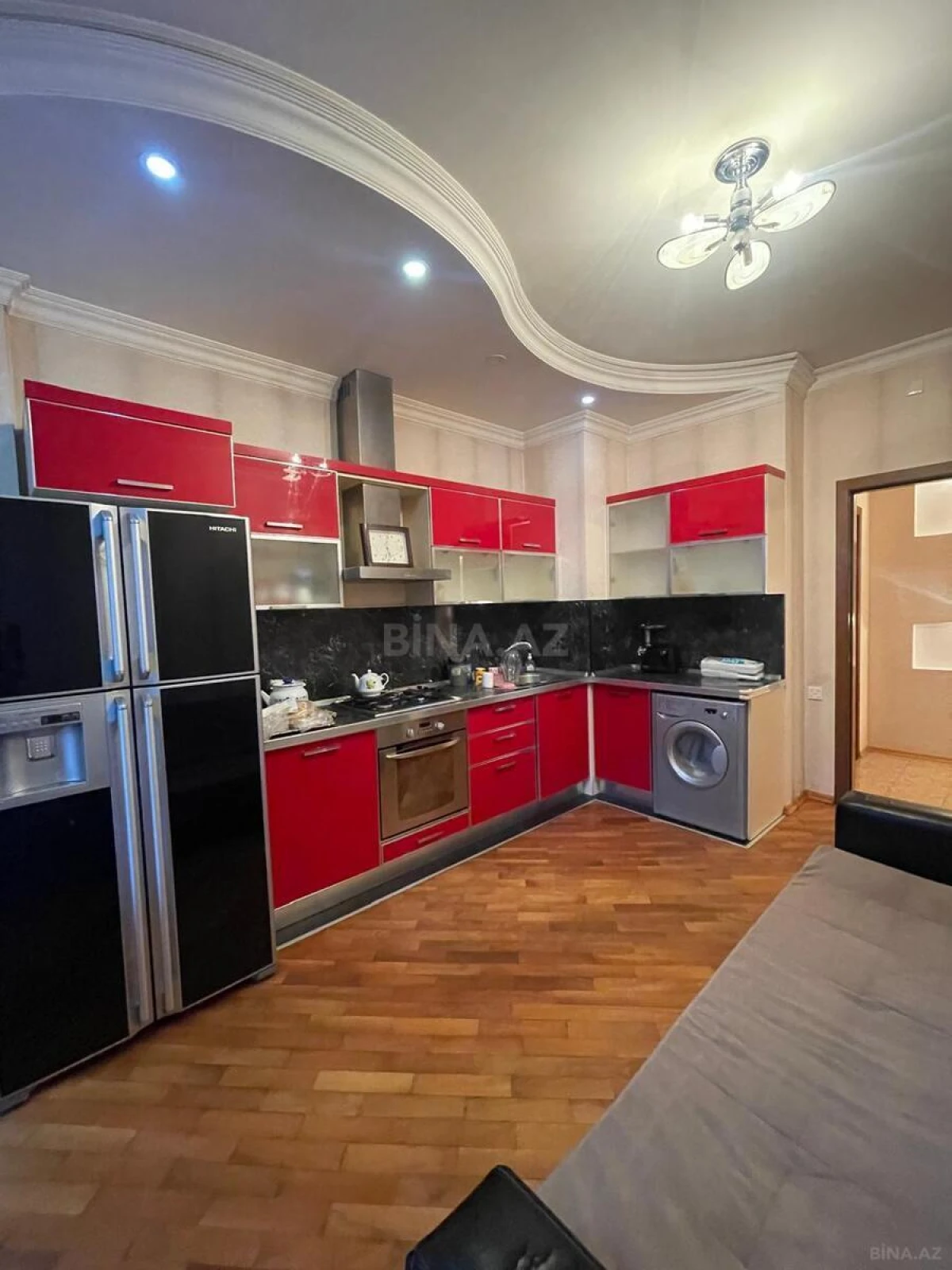 Kirayə verilir 4 otaqlı mənzil 169 m²