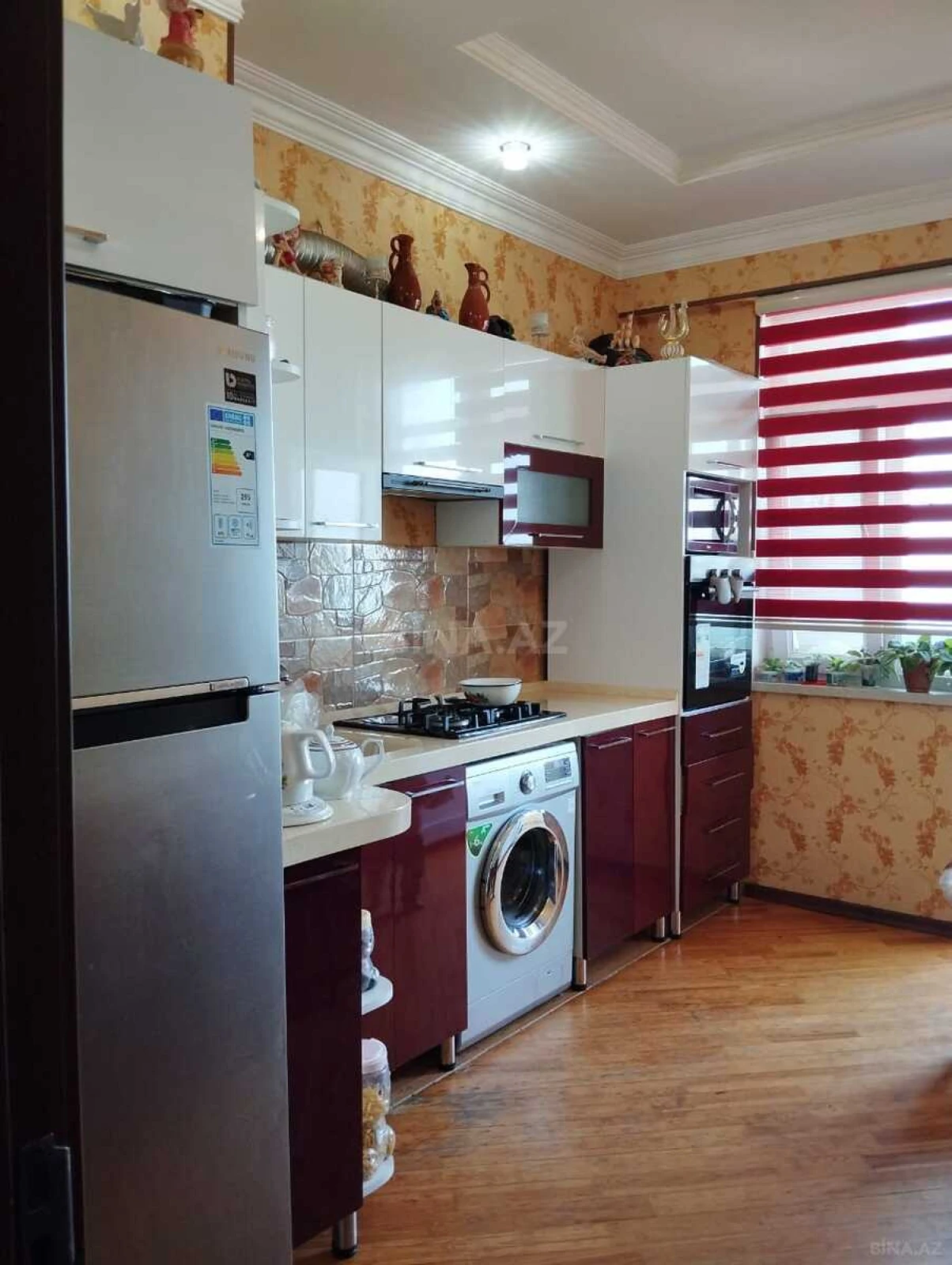 Kirayə verilir 2 otaqlı mənzil 57 m²