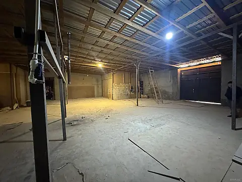 Kirayə verilir obyekt 250 m²
