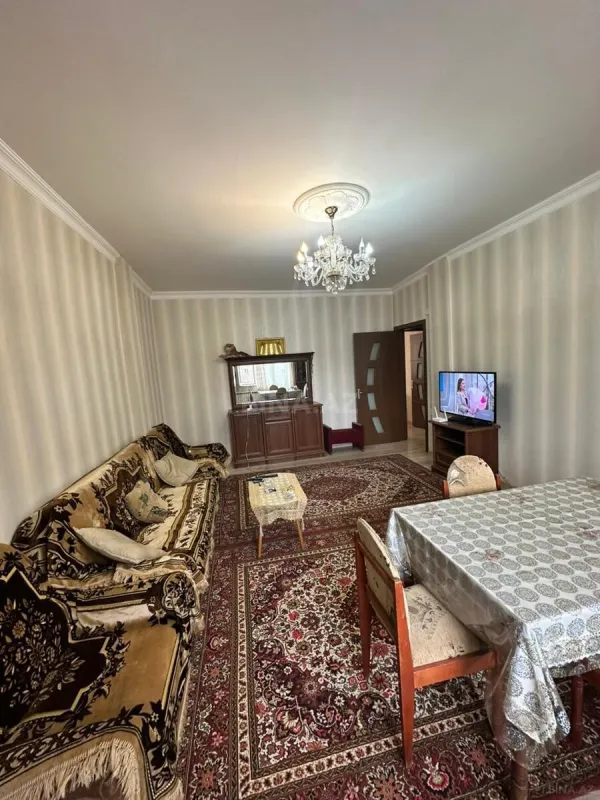 Satılır 3 otaqlı mənzil 87 m²