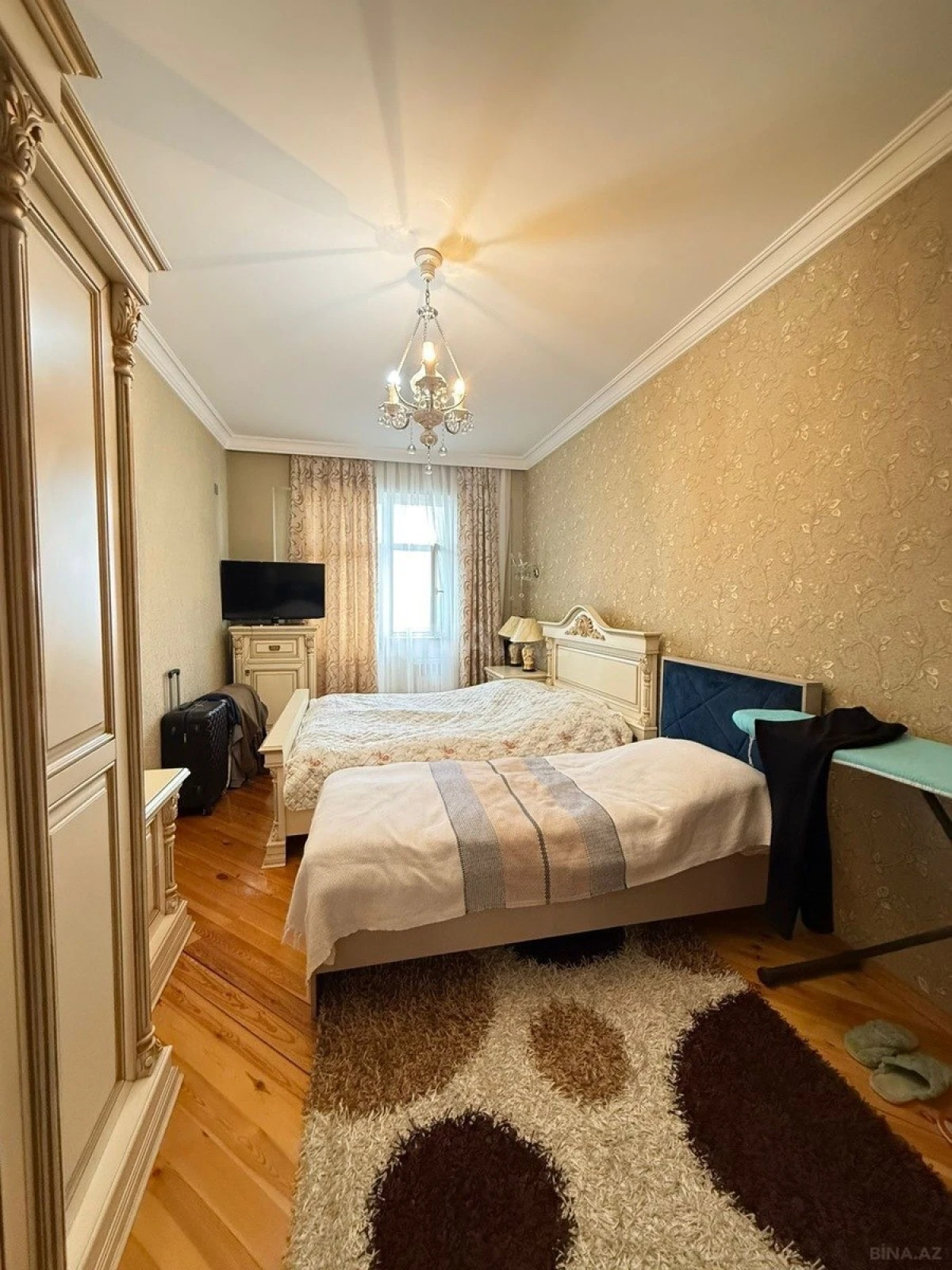 Satılır 2 otaqlı mənzil 88 m²