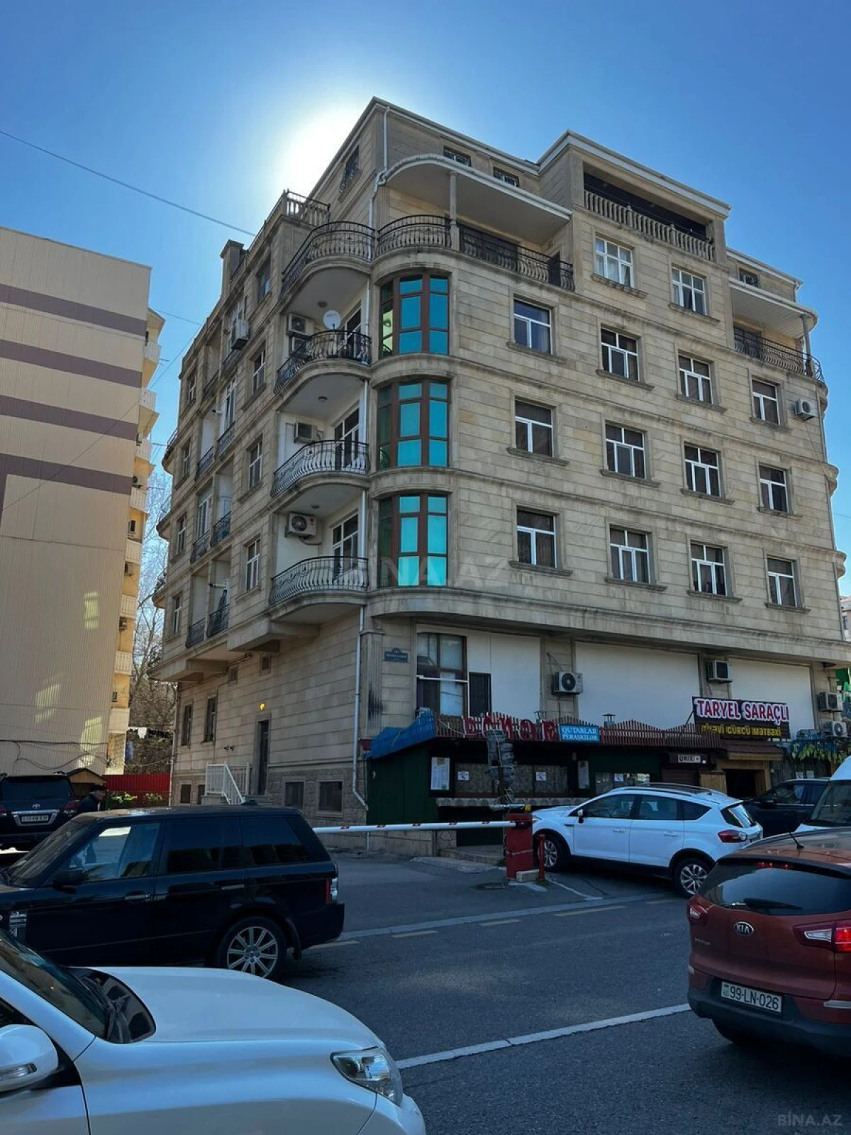 Satılır 3 otaqlı mənzil 110 m²