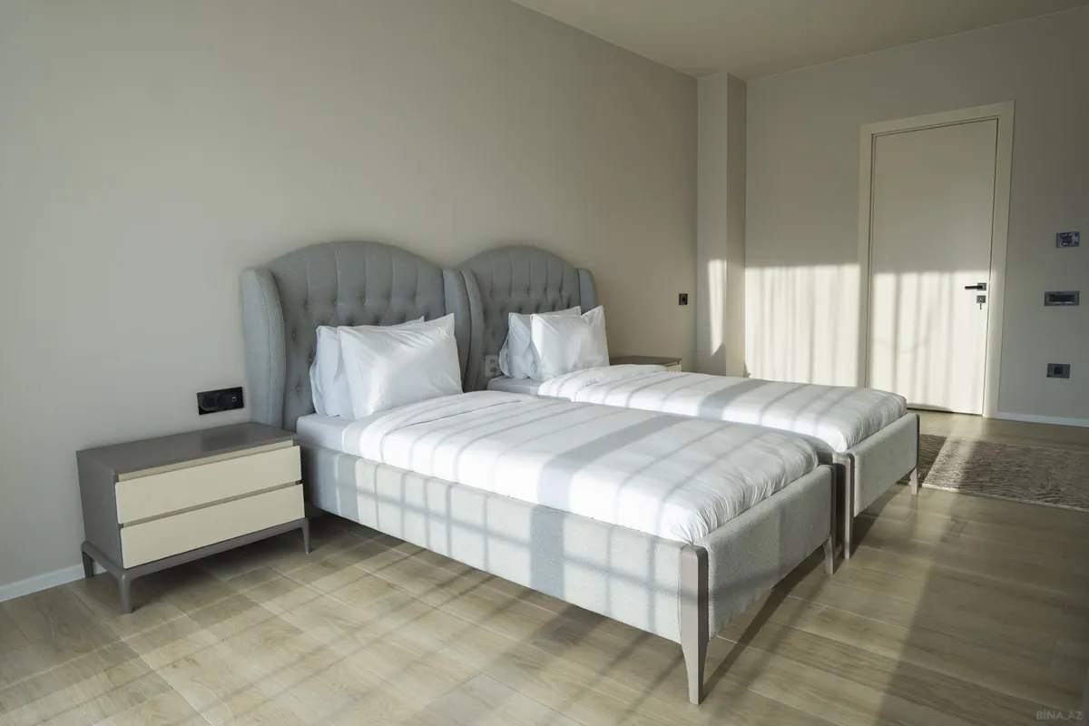 Satılır 3 otaqlı mənzil 149.2 m²