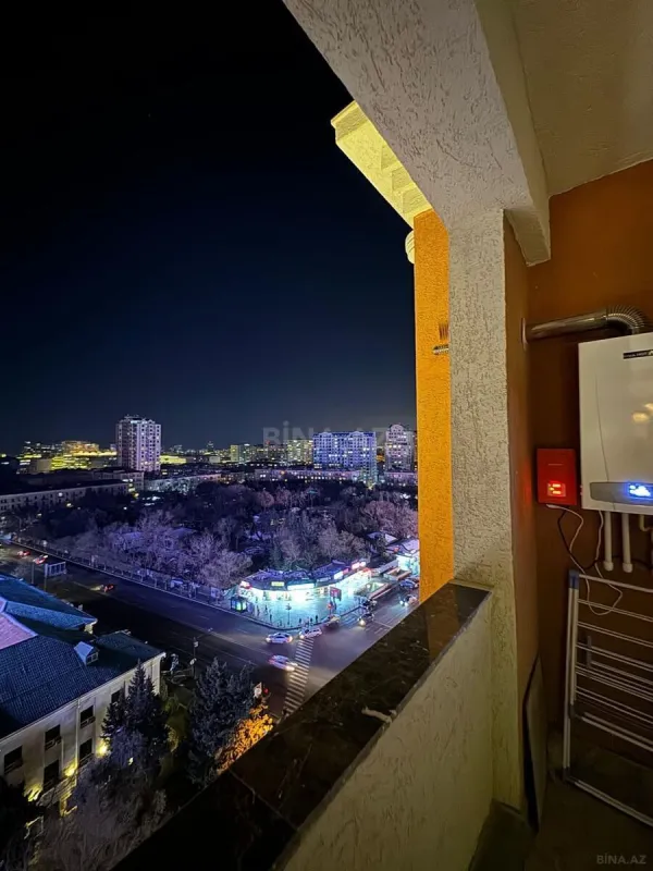 Kirayə verilir 2 otaqlı mənzil 87 m²