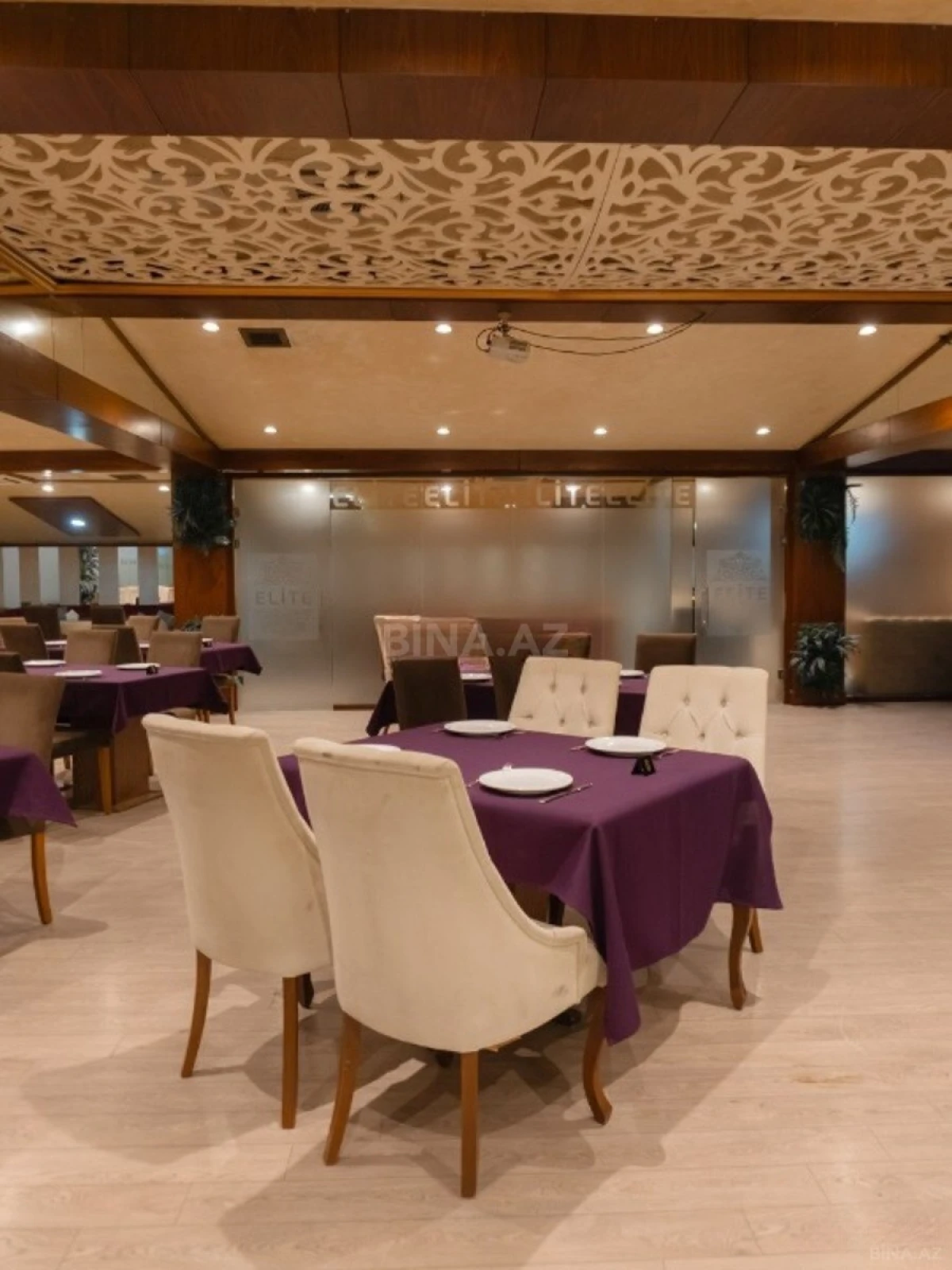 Kirayə verilir obyekt 460 m²