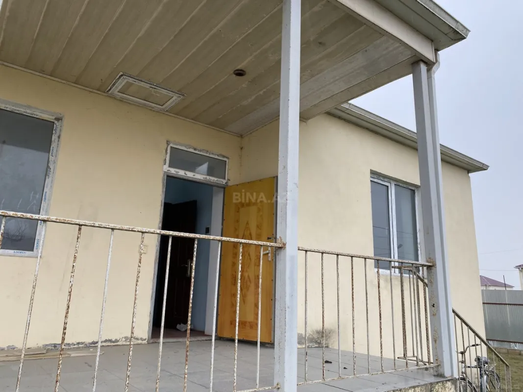 Satılır 3 otaqlı həyət evi 81 m²