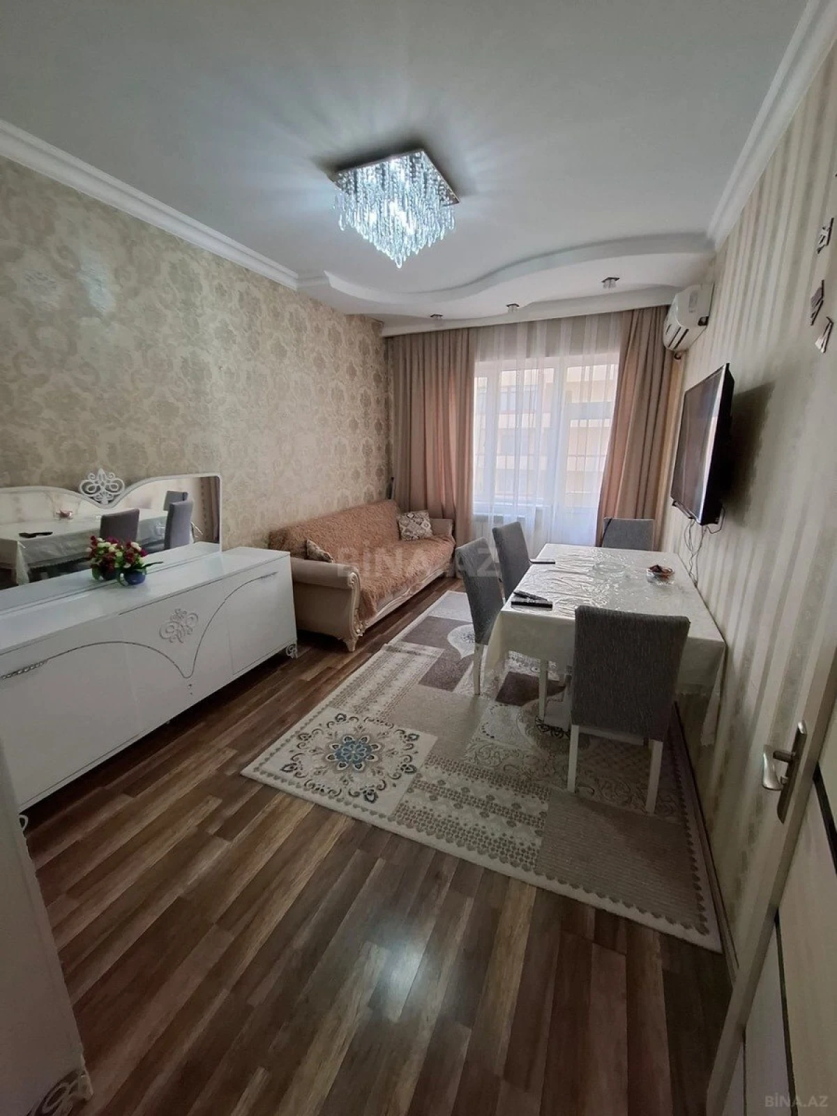 Satılır 2 otaqlı mənzil 55 m²