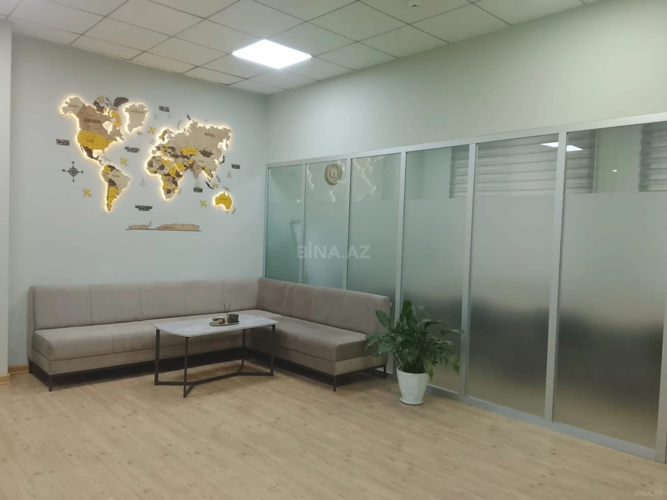 Kirayə verilir 2 otaqlı ofis 25 m²