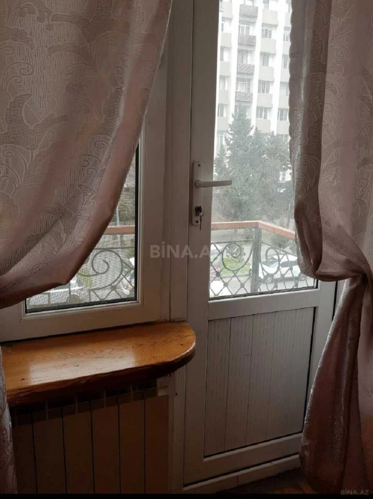Satılır 3 otaqlı mənzil 71 m²