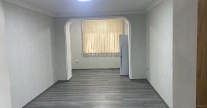 Satılır 3 otaqlı ofis 60 m²