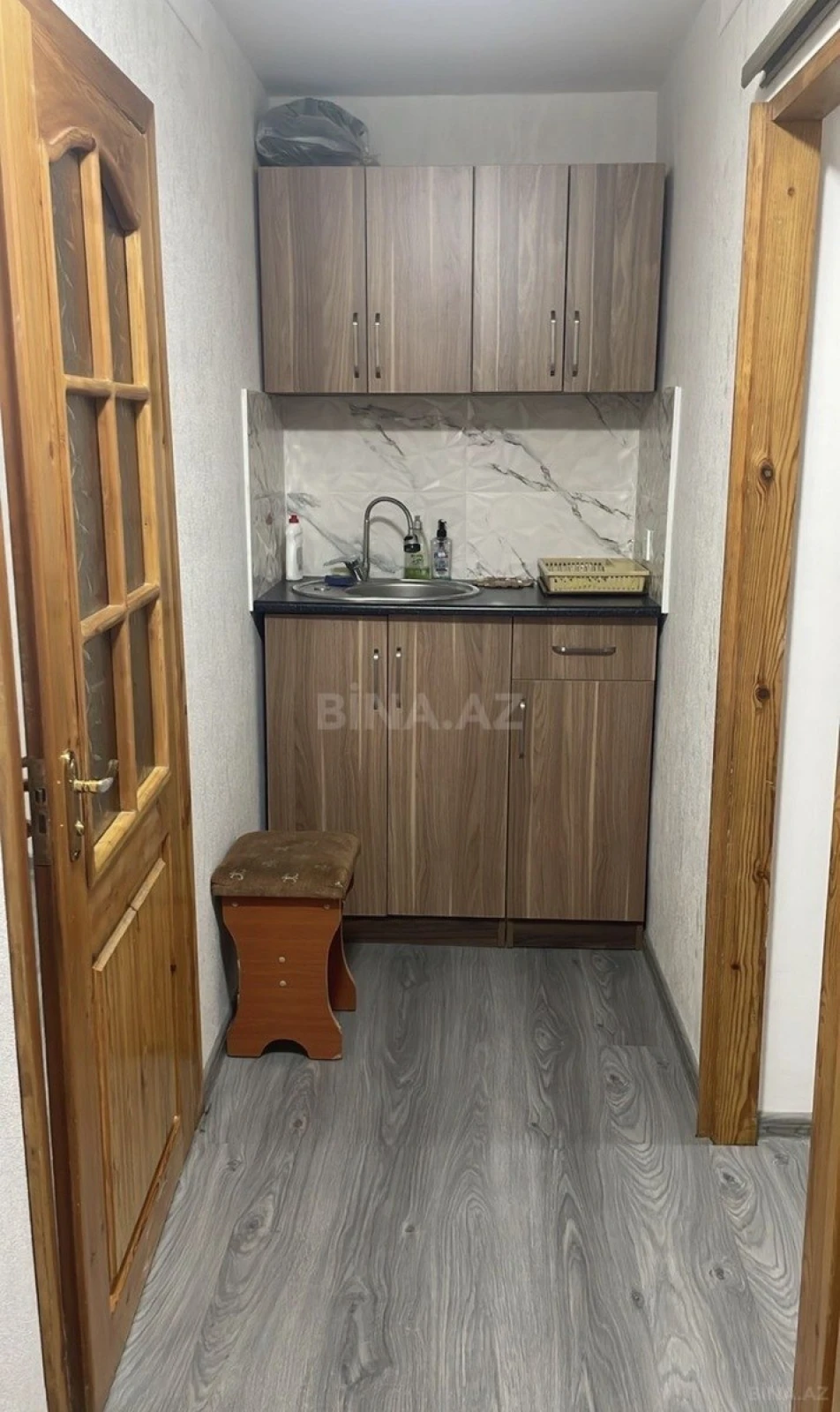 Satılır 3 otaqlı ofis 60 m²