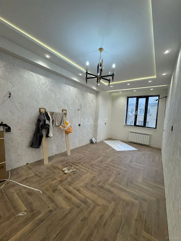 Satılır 2 otaqlı mənzil 65 m²